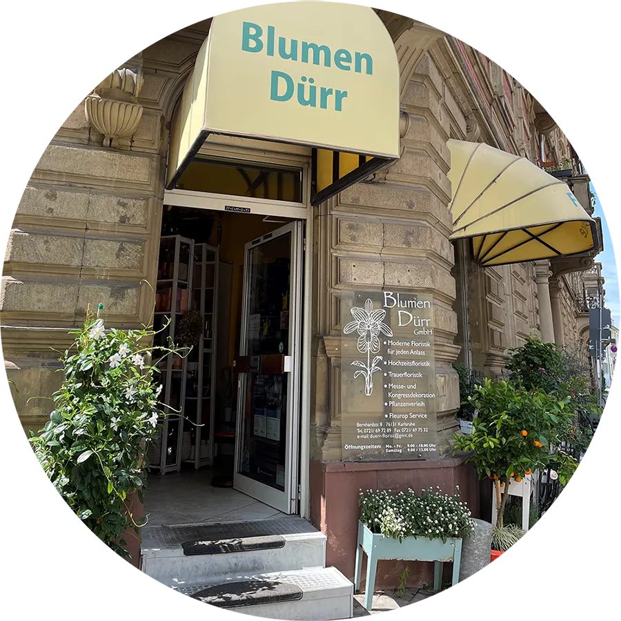 Eingang Außenansicht des Ladens Blumen Dürr